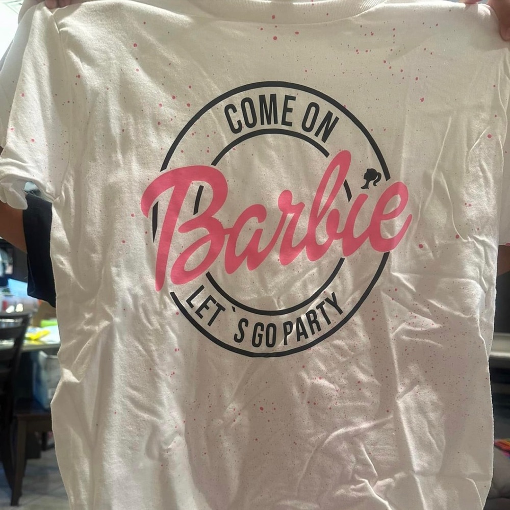 Kids Barbie splatter paint tee